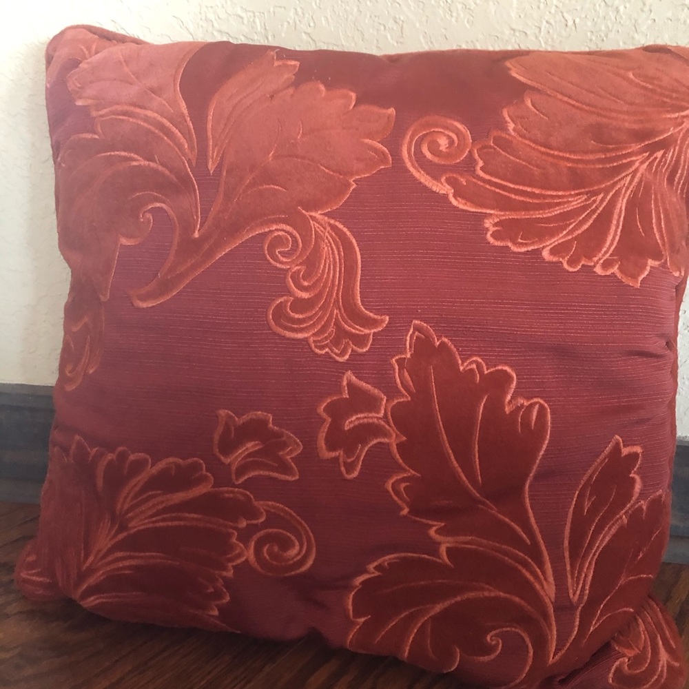 Better Homes and Gardens Orange Pillow